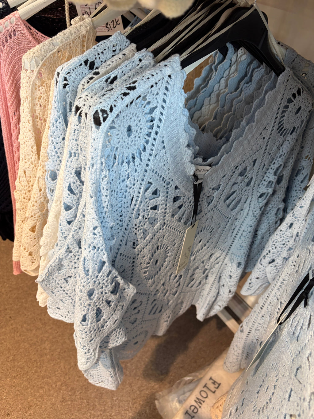 Zena  Scallop Hem Crochet Tops
