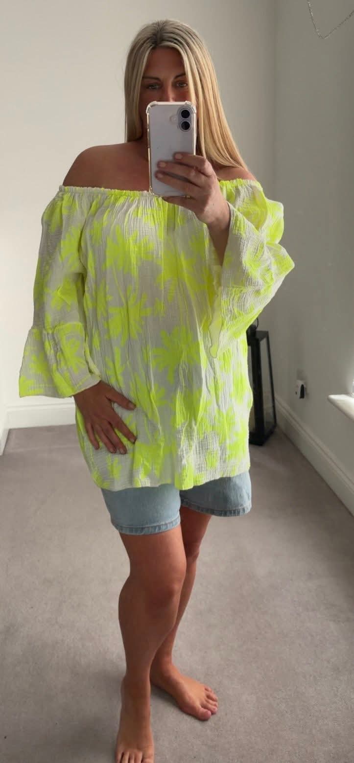Lyndsay Bardot Top